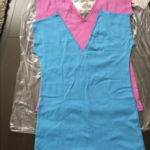 Victoria’s Secret V- Neck/V-back T-Shirts,Size L